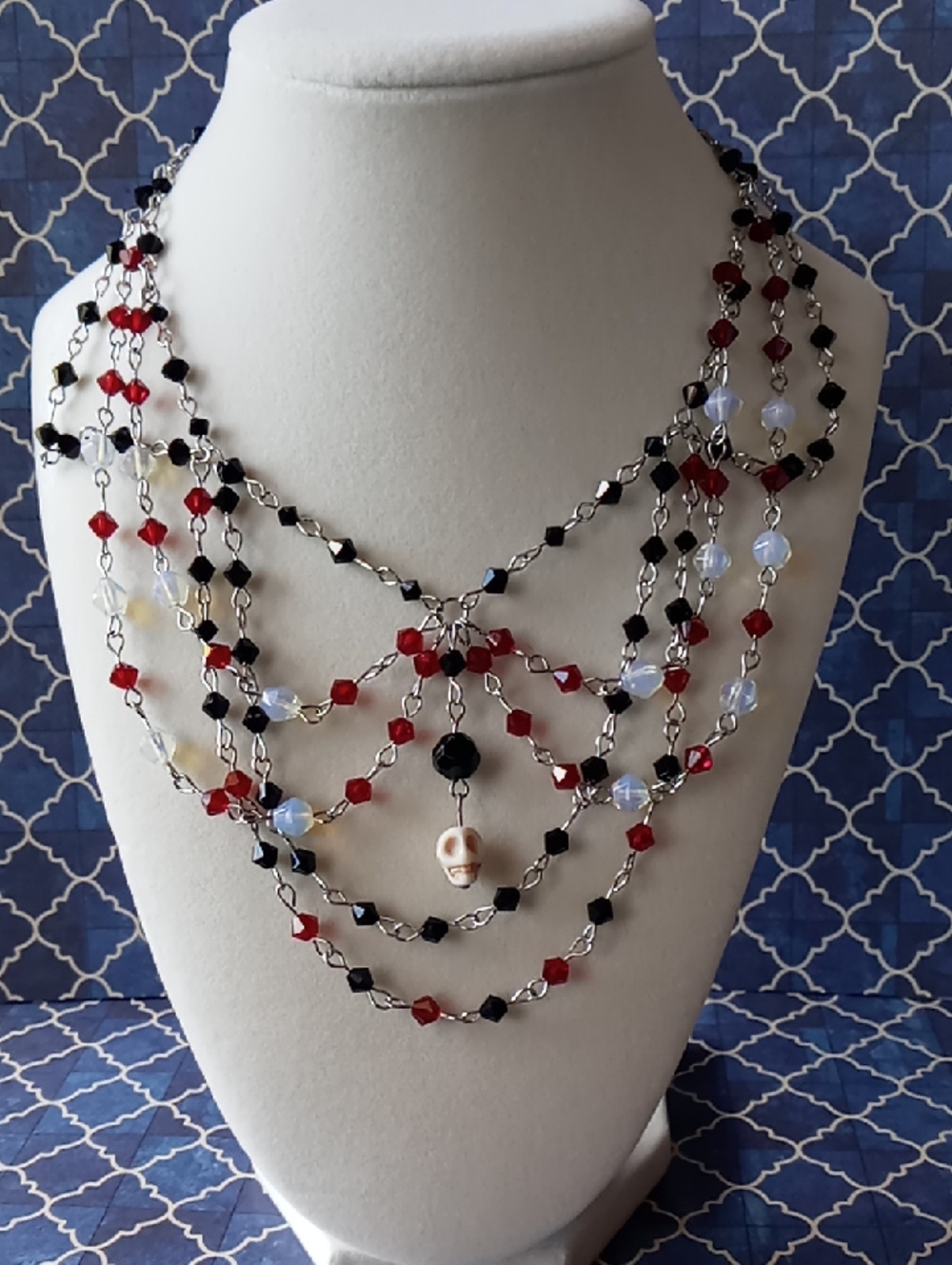 "Gothic Mansion" Necklace - Picture 1 of 6